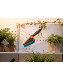 GARDENA Cleansystem spazzola manuale dura M